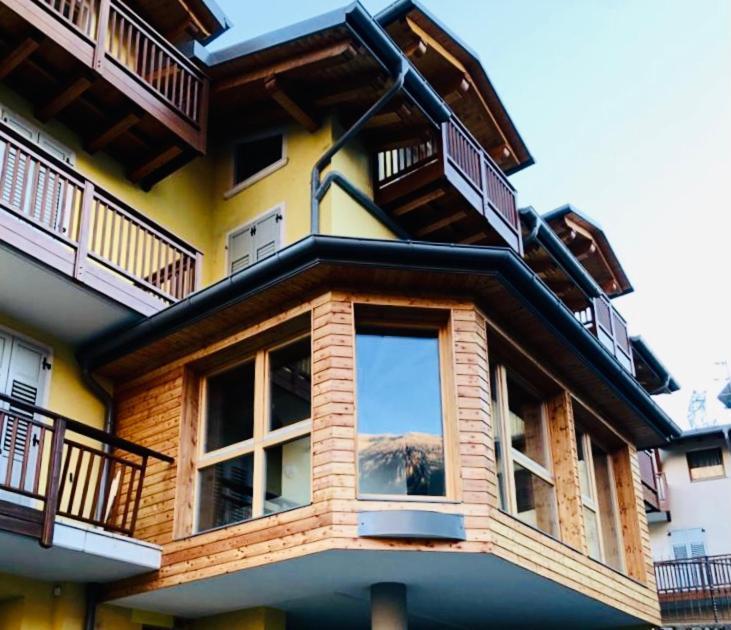 Hotel Mountain Resort Commezzadura Esterno foto