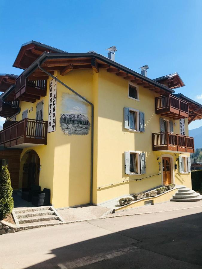Hotel Mountain Resort Commezzadura Esterno foto