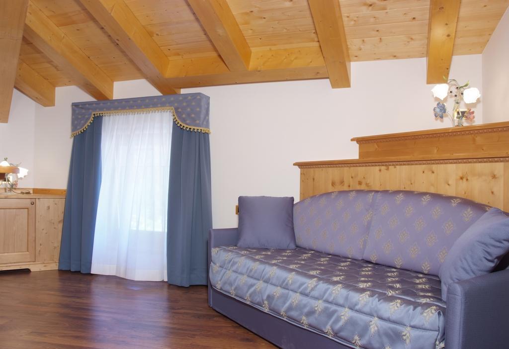 Hotel Mountain Resort Commezzadura Esterno foto
